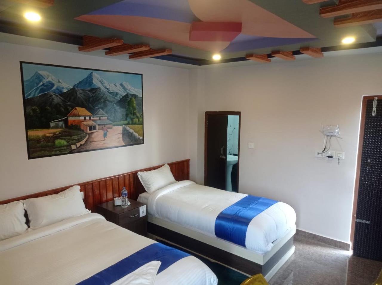Hotel Namo Buddha Sauraha Eksteriør bilde