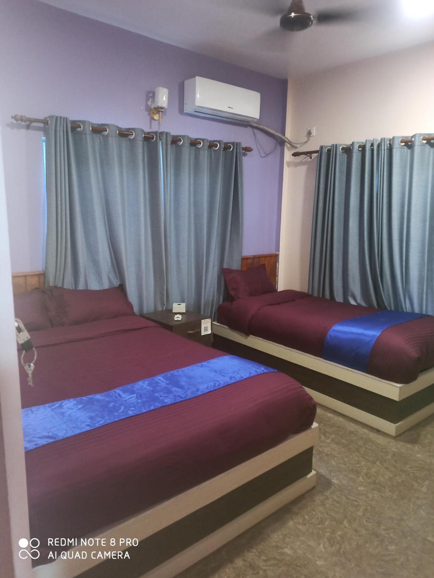 Hotel Namo Buddha Sauraha Eksteriør bilde
